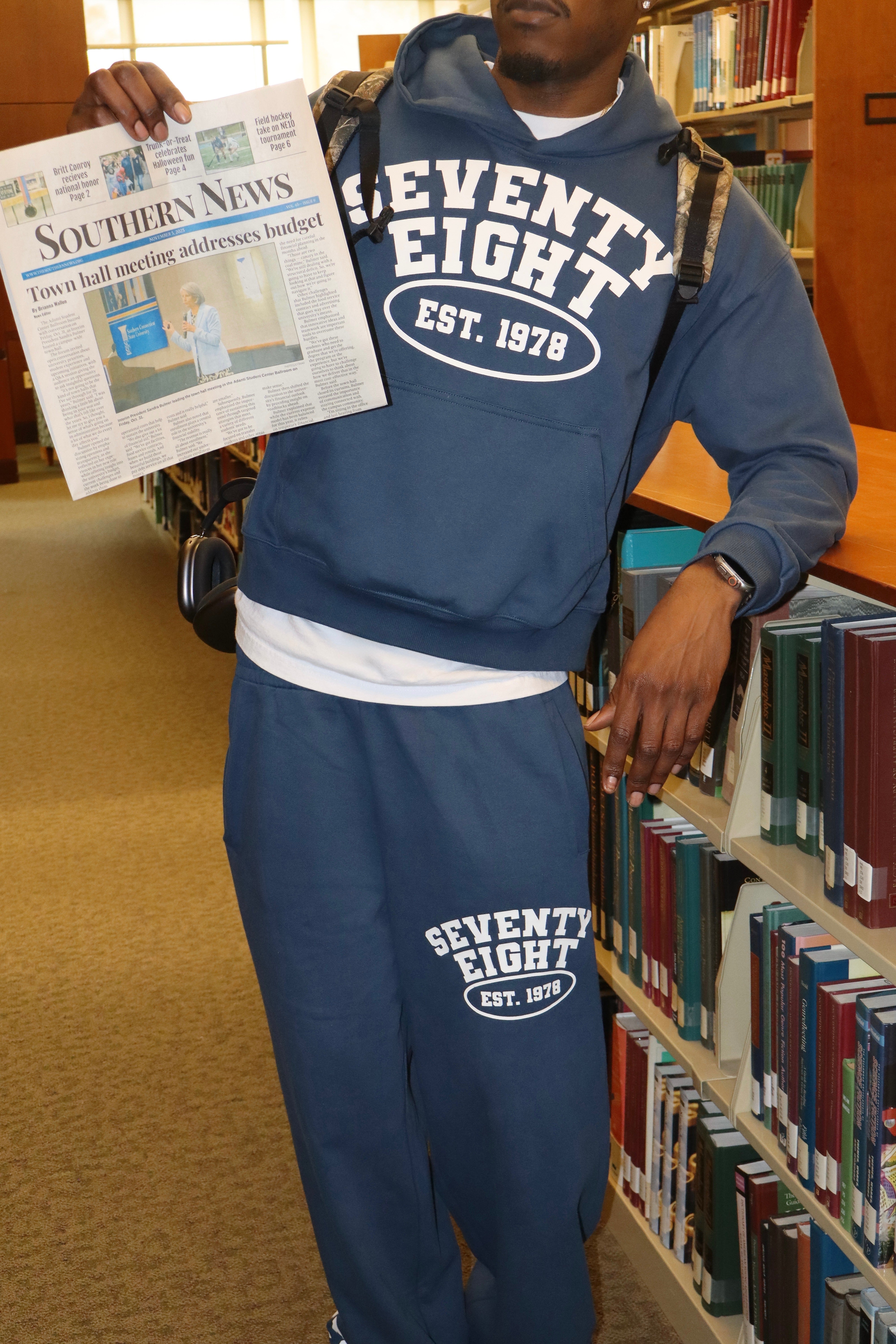 ESSENTIAL SWEATSUIT SET